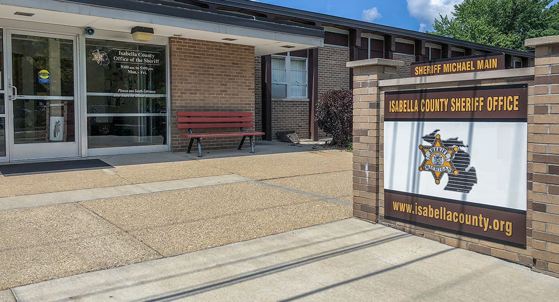 Sheriff's Department front of building